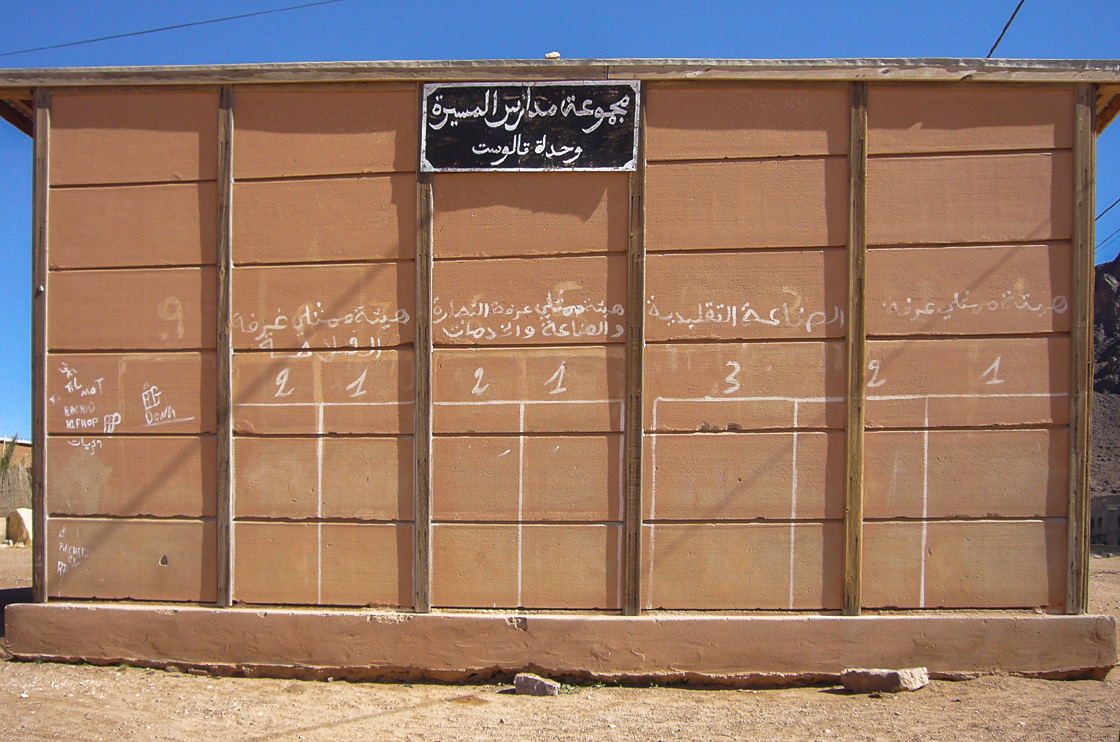Marcas para las filas de estudiantes Colegio en Marruecos